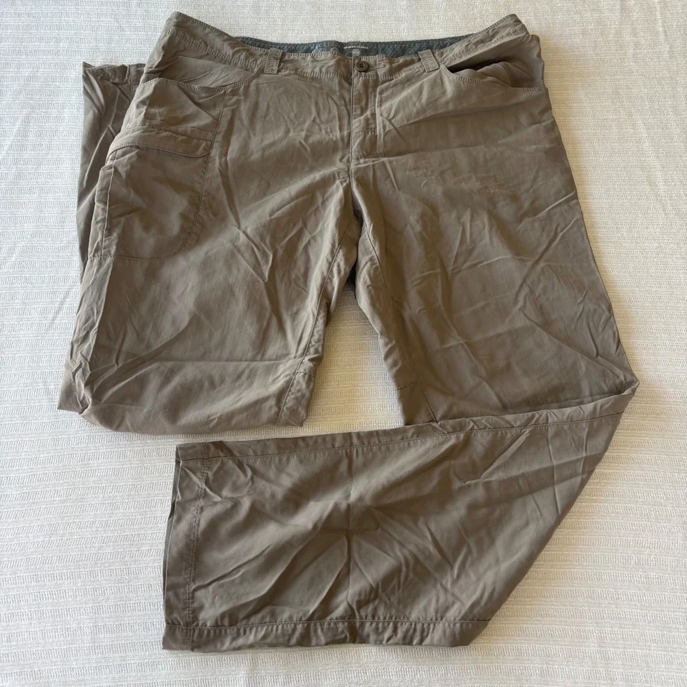 Mountain Hardwear Dynama Hiking Pants Womens 12/32 Brown Nylon OL5224